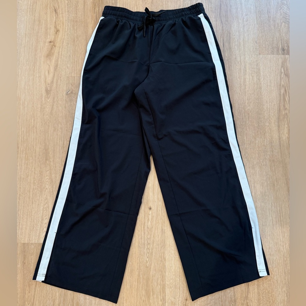 Joylab Women’s Piped Mid-Rise Track Pant